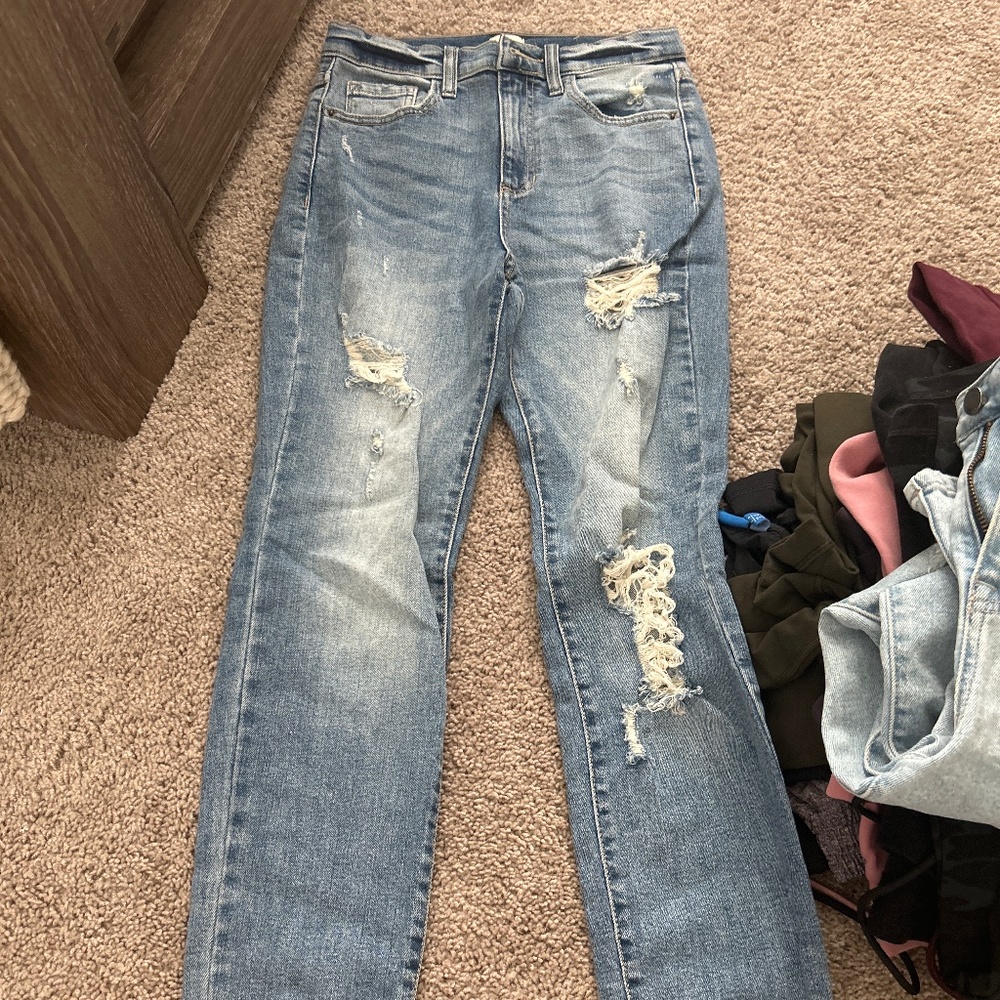 Ripped jeans
